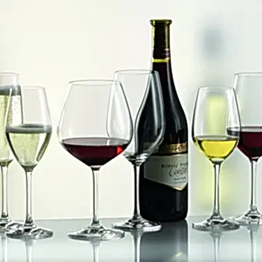 Винные бокалы